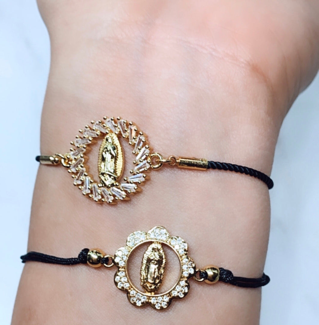 Dainty virgen bracelet